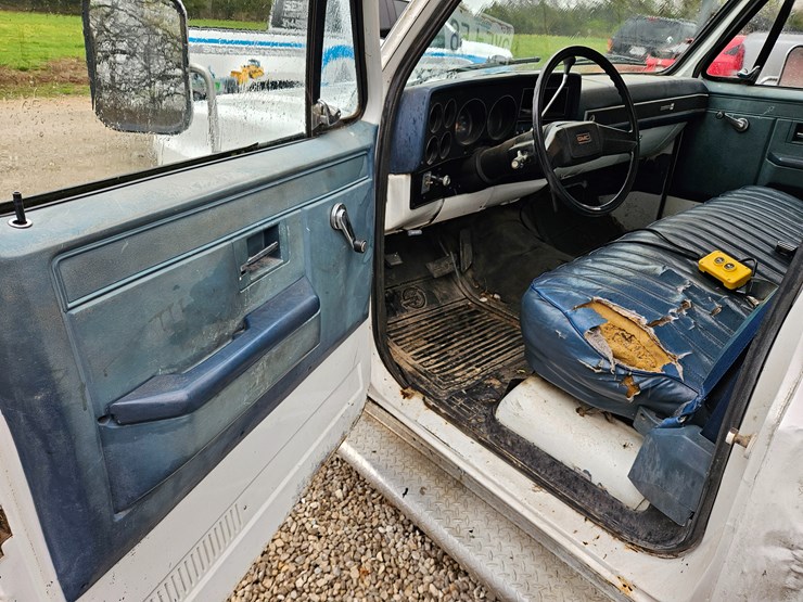 1985-gmc-3500-image-29