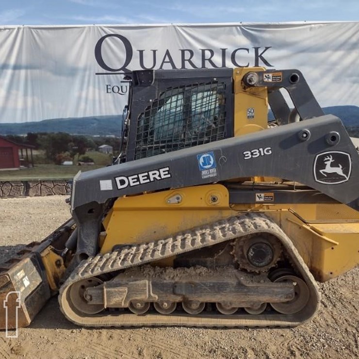 2021 DEERE 331G