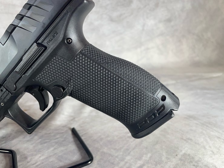 #4394-•-walther-pdp-9mm-luger-pistol,-sn:-feb0722-image-19