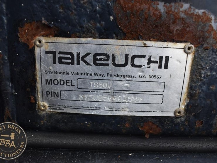 2016-takeuchi-ts50v-image-13