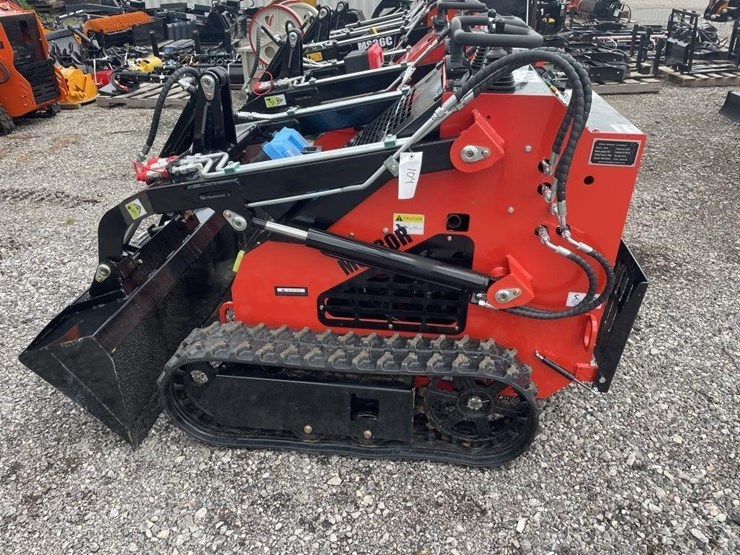 new-mms-skid-steer-loader-image-1