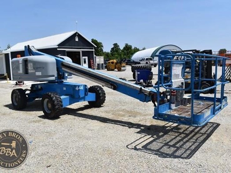 2015-genie-s40-image-19