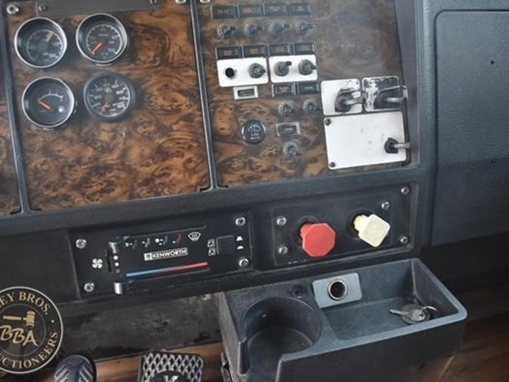 1994-kenworth-t600-image-50