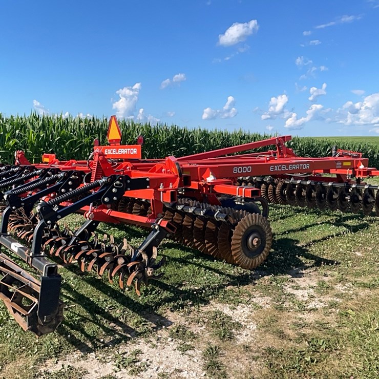 2014 KUHN KRAUSE EXCELERATOR 8000