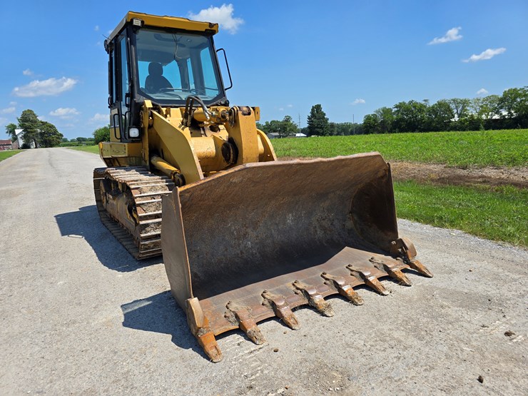 2005-caterpillar-953c-image-56