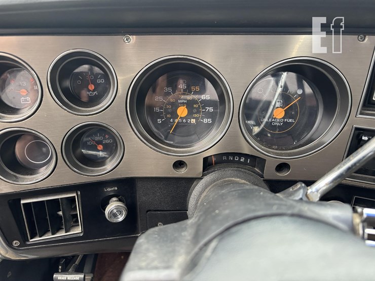 1984-chevrolet-silverado-20-image-14