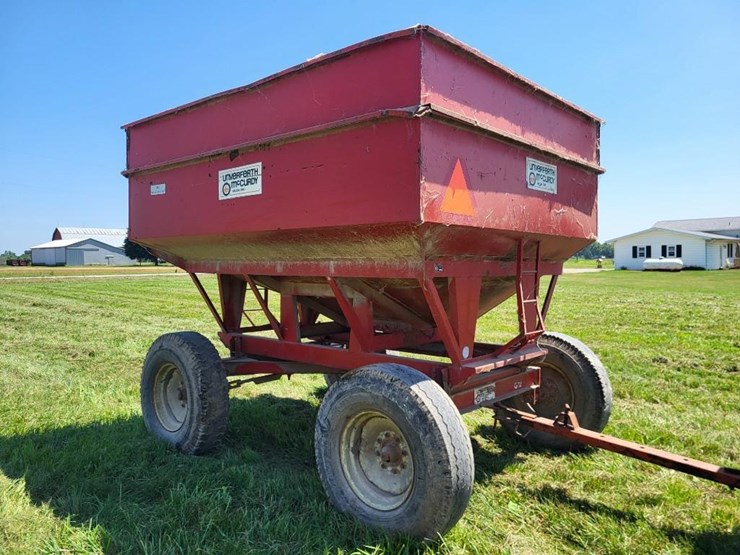 unverferth-mccurdy-350-hopper-wagon-w/running-gear-image-5