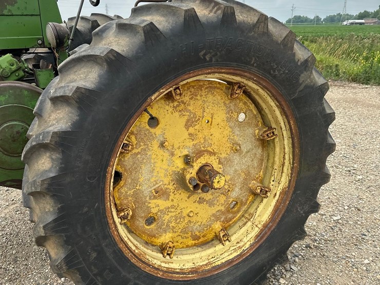 john-deere-70-image-7