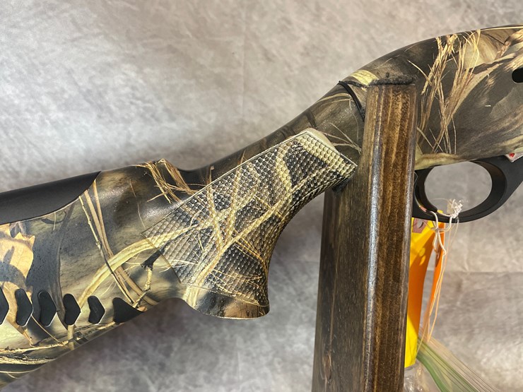#4444-•-benelli-m2-12-ga.-semi-auto-shotgun,-sn:-m545399-image-6
