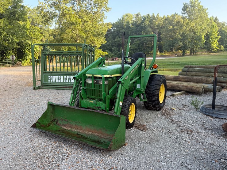 john-deere-790-image-1