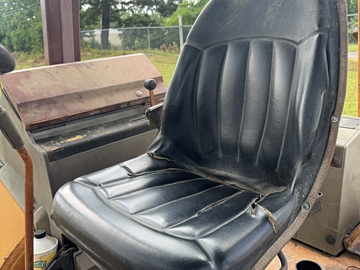 case-backhoe-image-9