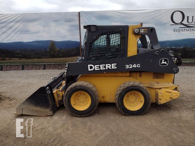 deere-324g-image-1