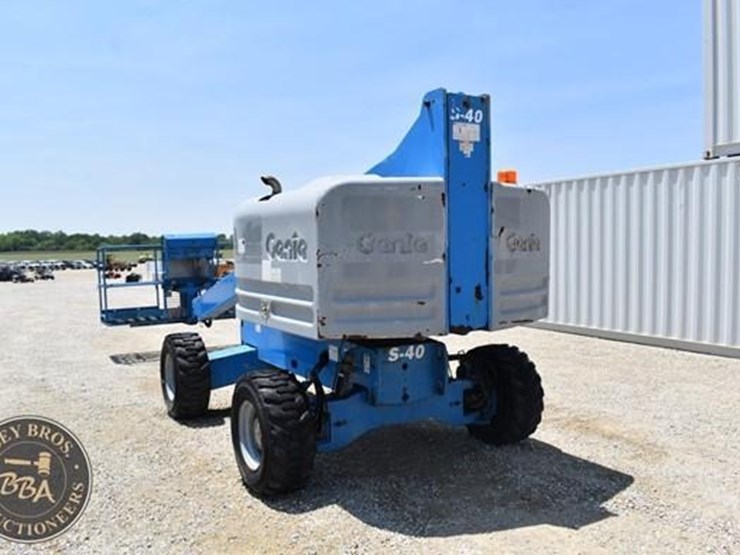 2015-genie-s40-image-11