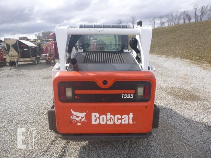 2018-bobcat-t595-image-4