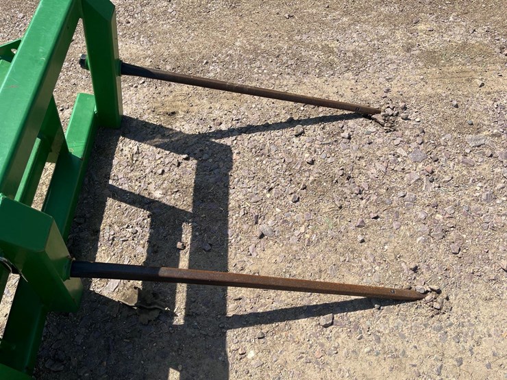 mds-double-tine-hyd-adjustable-bale-spear-image-16