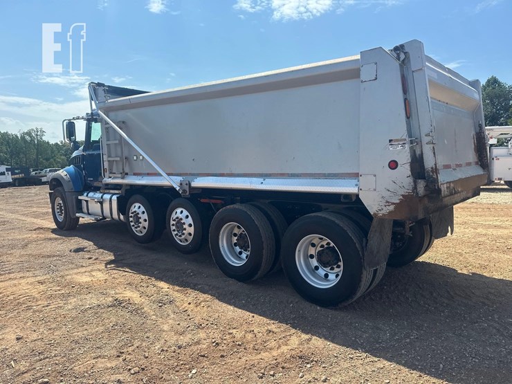2021-mack-granite-64fr-image-7