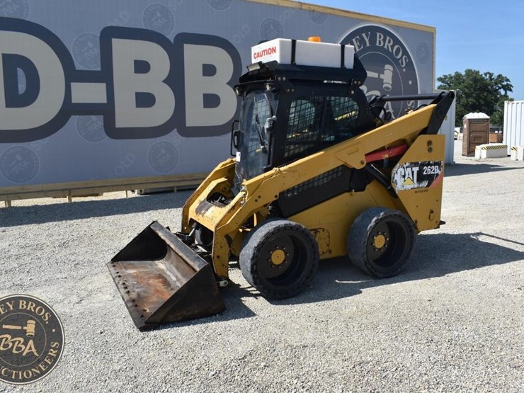 2018-caterpillar-262d-image-2