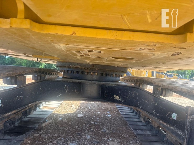 2021-caterpillar-313-image-21