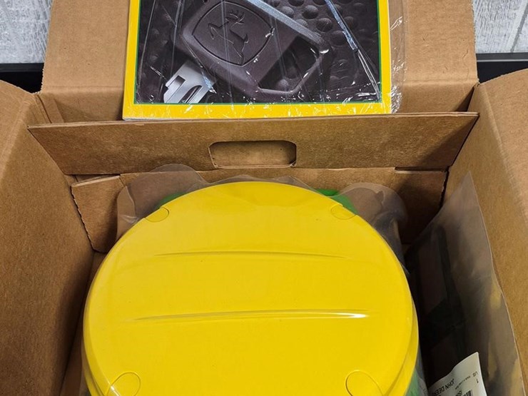 john-deere-7500-image-3