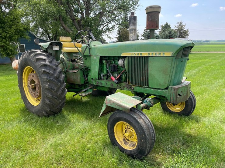 john-deere-4020-image-2
