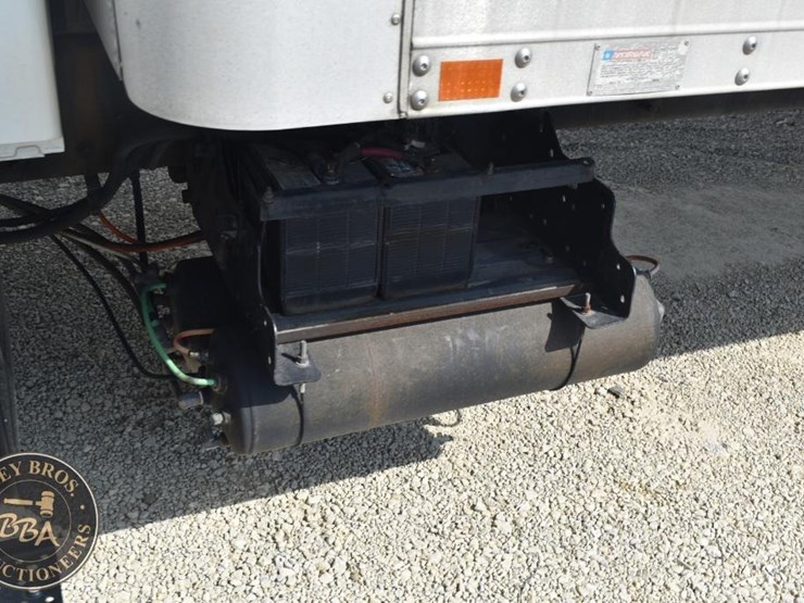 2006-international-durastar-4300-image-23