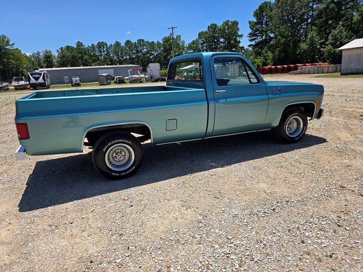 1977-chevrolet-custom-deluxe-image-28