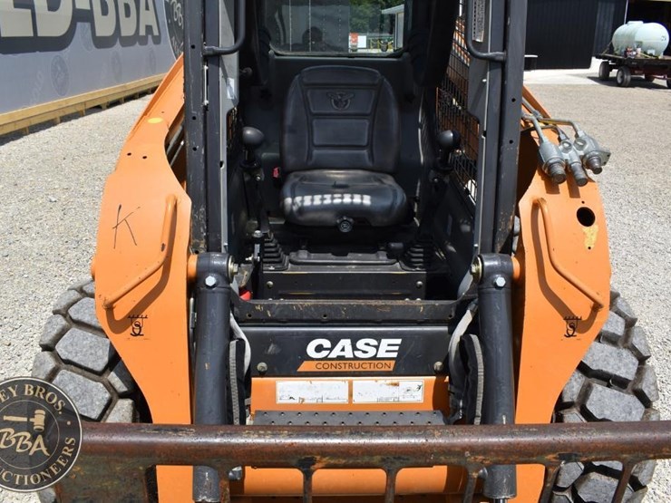 2019-case-sr210-image-21