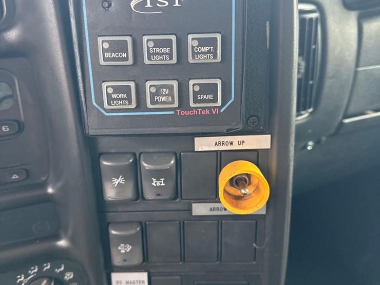 2009-gmc-topkick-c4500-image-28