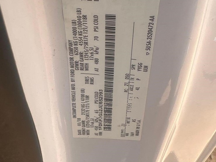 2018-ford-f350-image-18