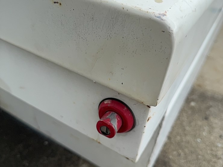 weather-guard-large-tool-box-image-4
