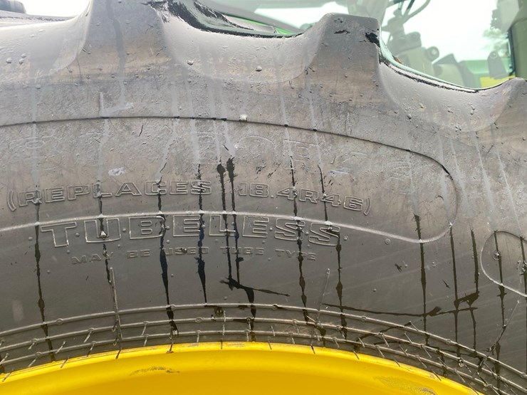 2016-john-deere-8245r-image-46
