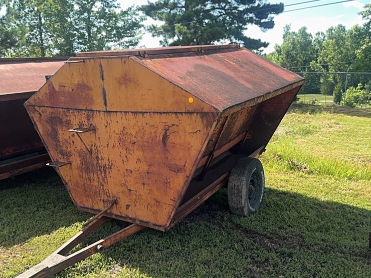 8-foot-creep-feeder-image-1