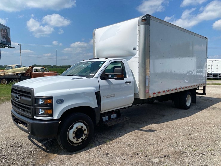 2019-chevrolet-6500-image-1