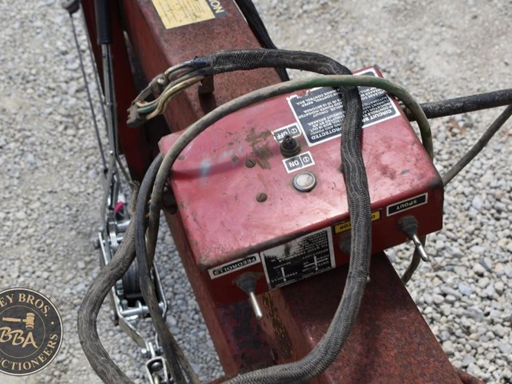 new-holland-770-image-40