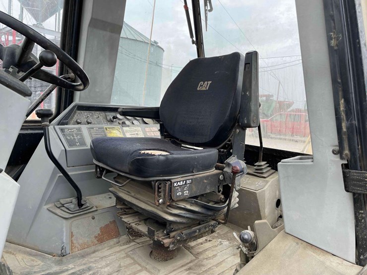 caterpillar-416b-image-42