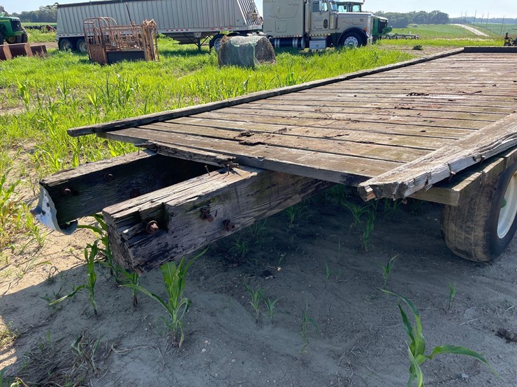 9ft-x-24ft-wooden-flatbed-image-17