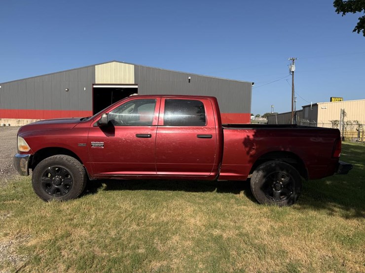 2012-dodge-ram-2500-image-6