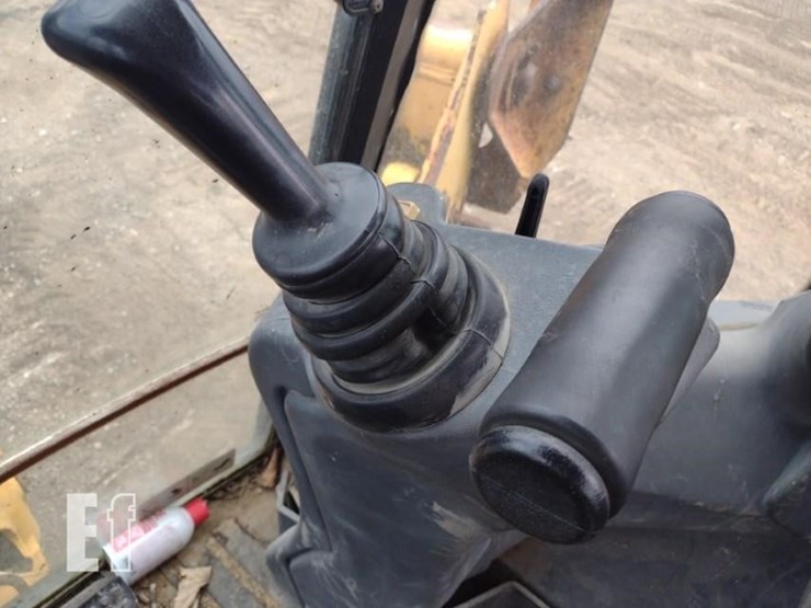 2007-deere-310sj-image-13