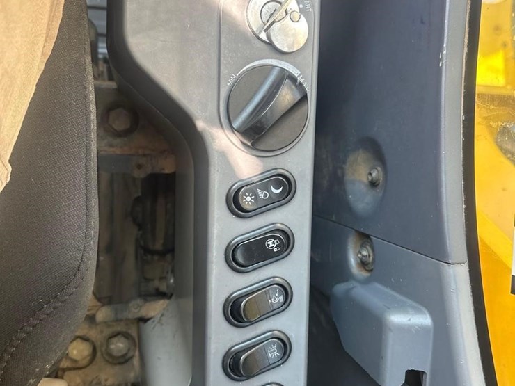 2020-komatsu-pc360-lc-11-image-26