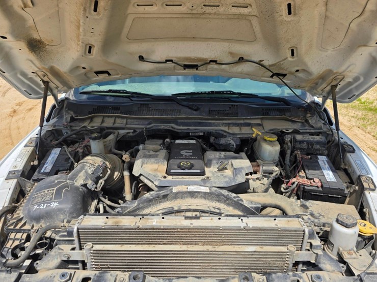 2018-dodge-ram-5500-image-31