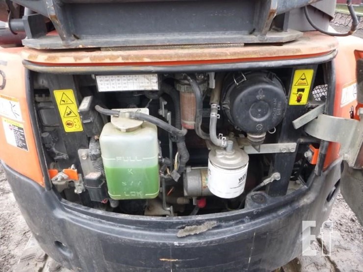 2016-kubota-u17-image-48