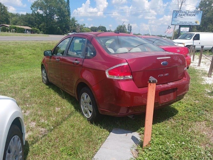 2009-ford-focus-s-image-4