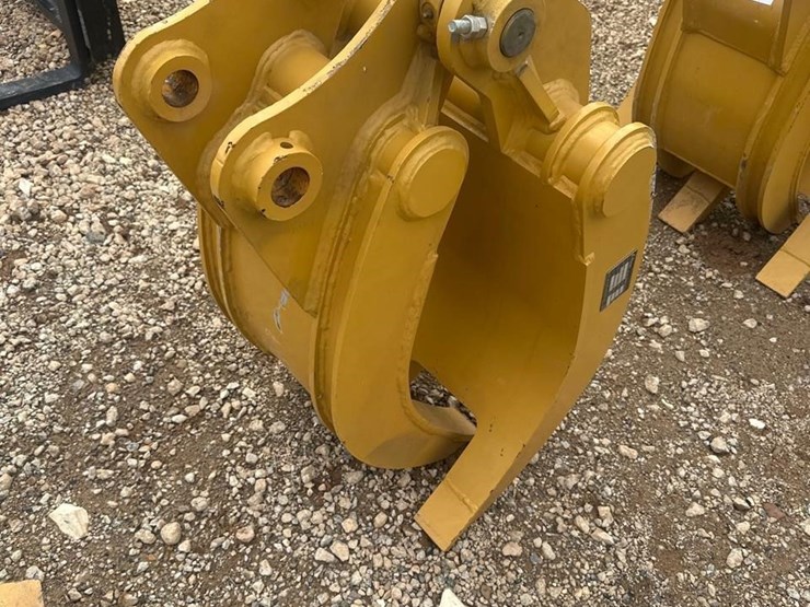 landhero-gra-33-c305c25-excavator-grapple-image-2