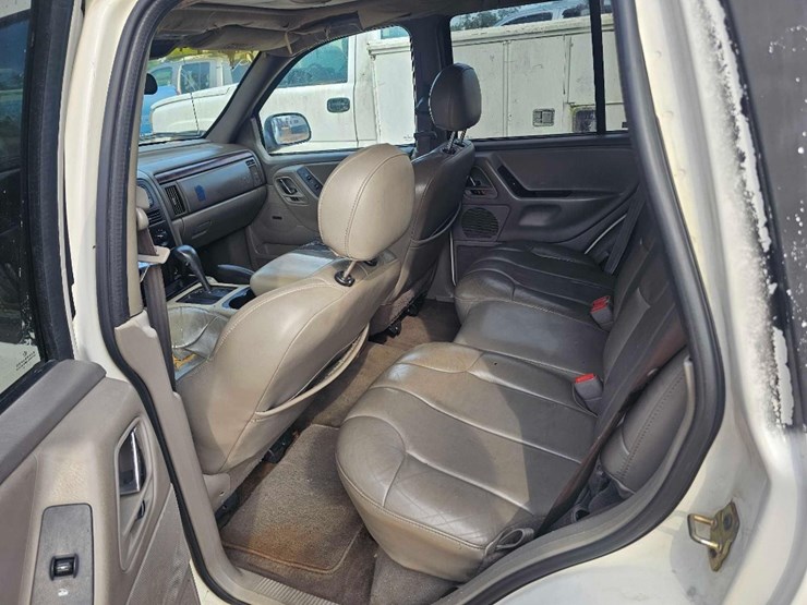 2000-jeep-grand-cherokee-image-5