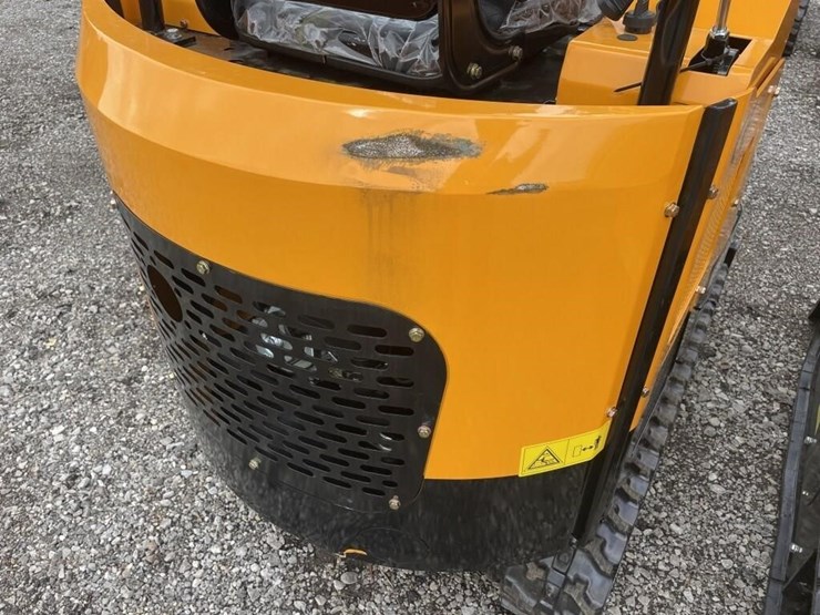 new-miva-mini-excavator-6.6t-image-4