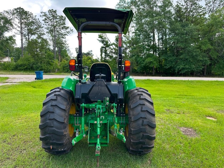 2021-john-deere-5045e-image-7