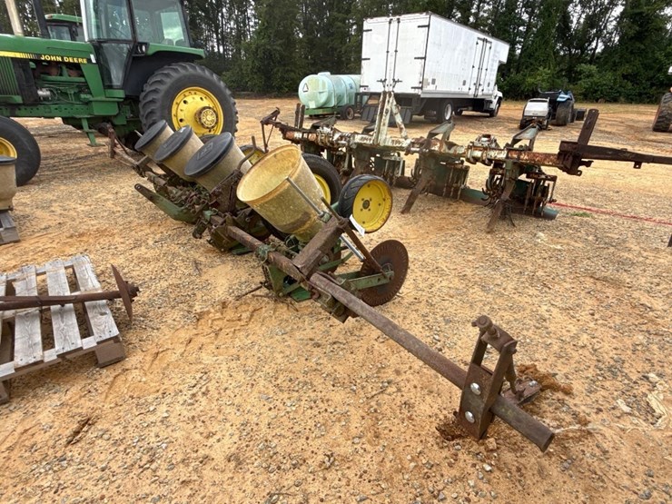 john-deere-71-image-2