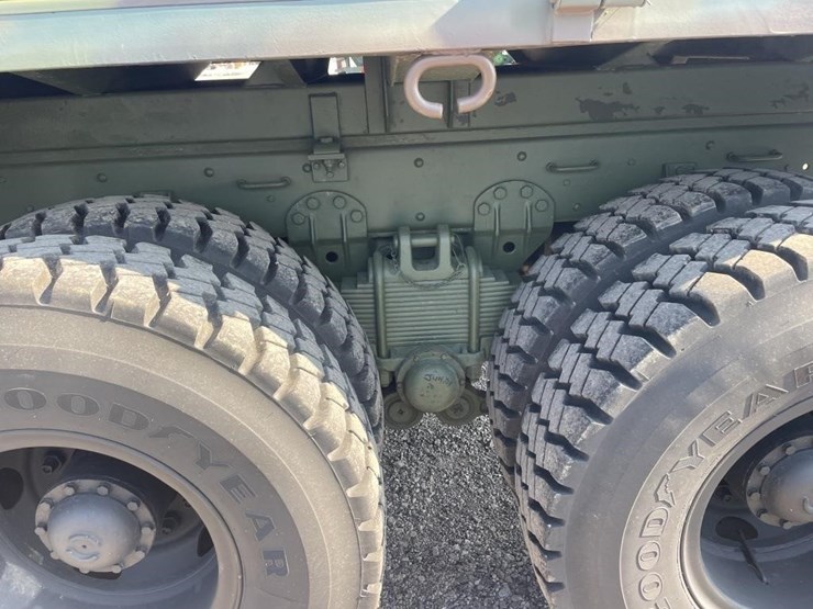 1983-am-general-m923a1-image-45