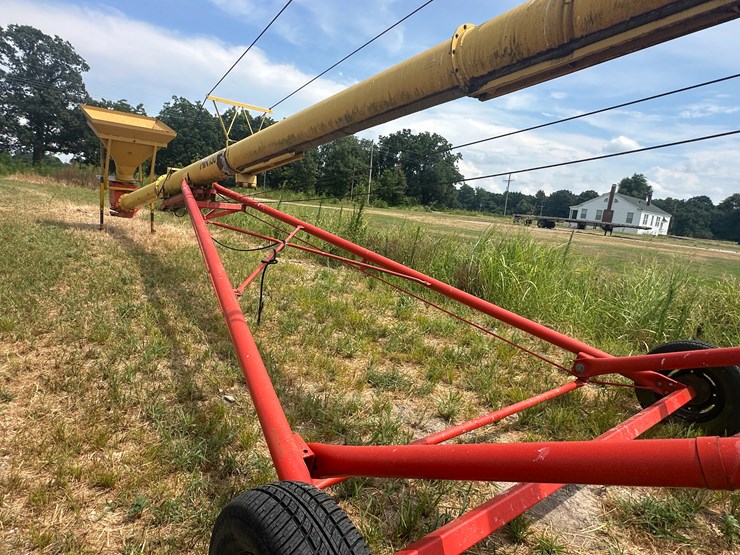 #26612-•-westfield-mk-13c-71-71'-grain-auger-image-31