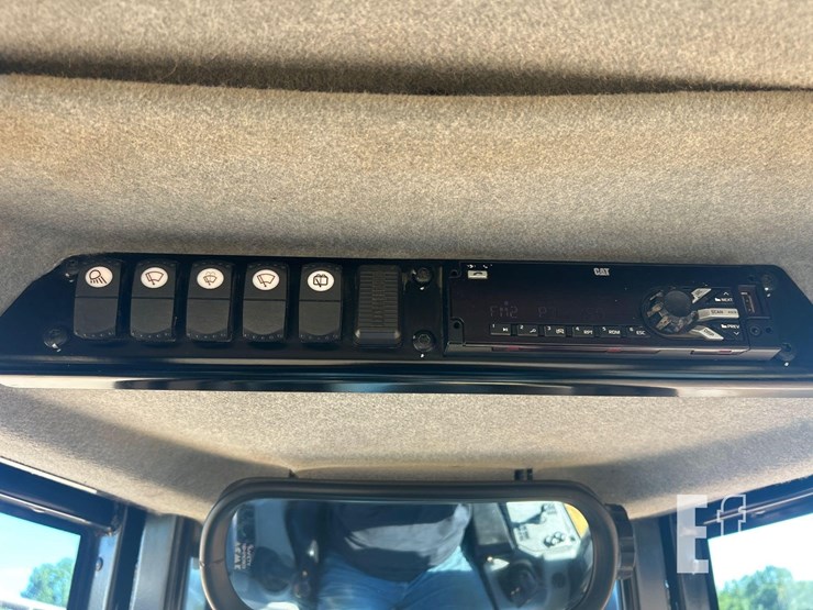 2018-caterpillar-d6n-xl-image-50